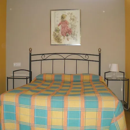 Turisticos Reyes Catolicos Apartment *